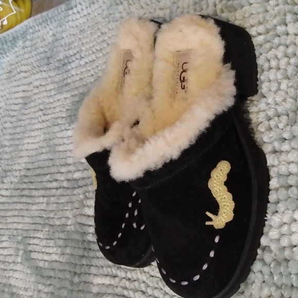 UGG mules - Picture 2 of 7